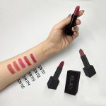 رژلب جامد بلک نارس BLACK NARS شماره 115 BLACK NARS solid lipstick number 115 - تصویر 4