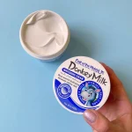 کرم سفید کننده شیر الاغ وکالی حجم 115 گرم Vokali Donkey Milk Lightening Cream 115g - تصویر 5